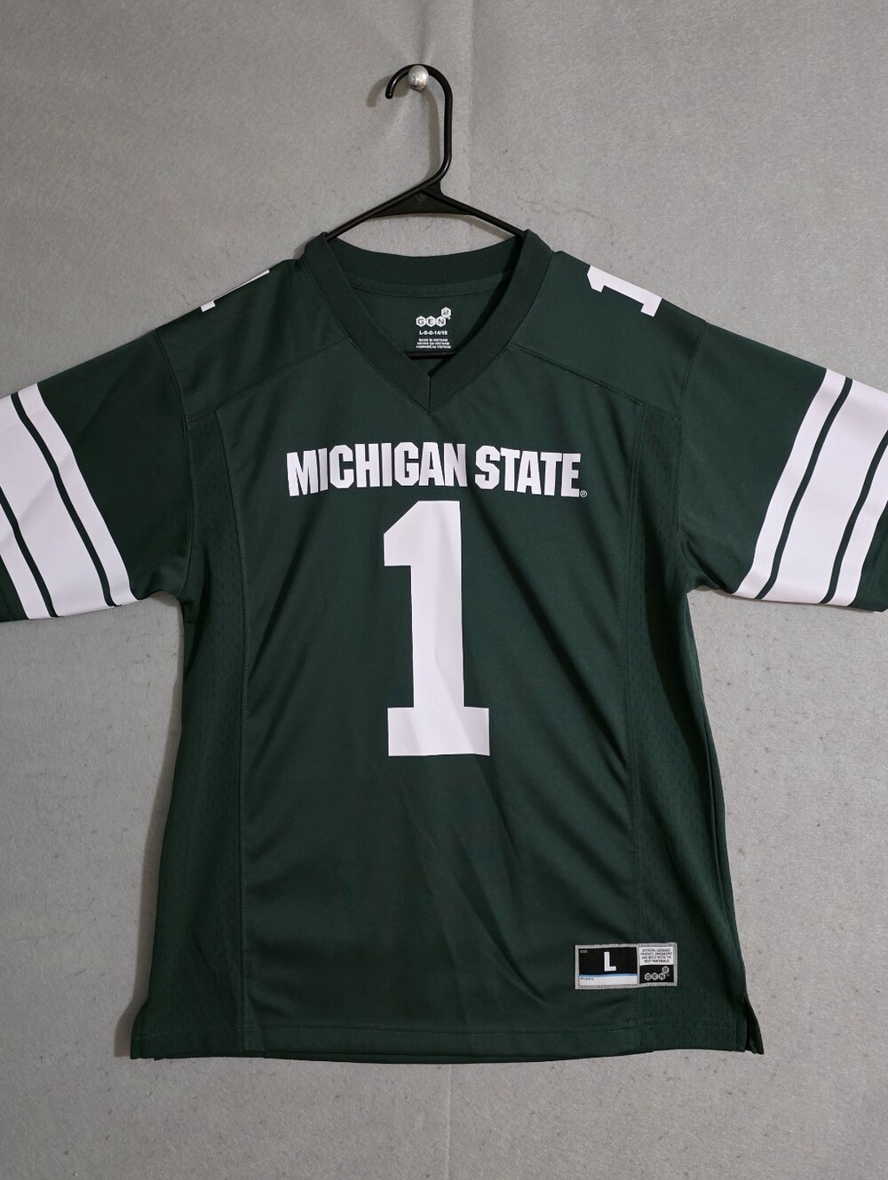 Gen 2 Michigan State Spartans #1 Football Jersey Size Youth Large